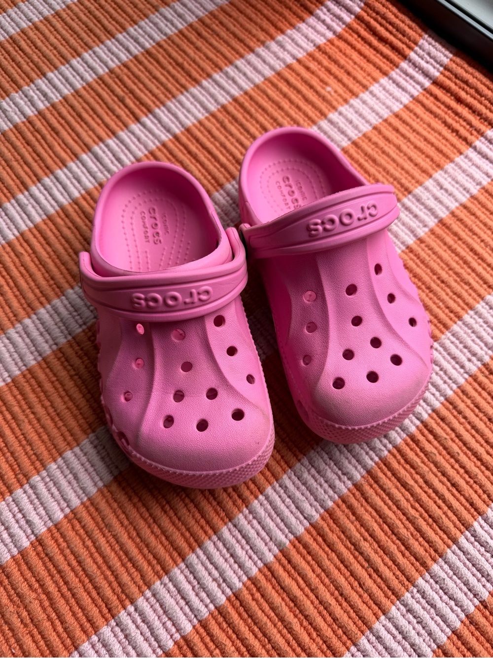 CROCS Kids Classic Clog - Bubblegum Pink SZ 10